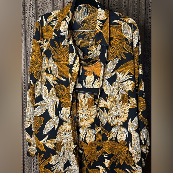 NWOT PrettyLittleThing Black 3 piece set - Picture 2 of 8